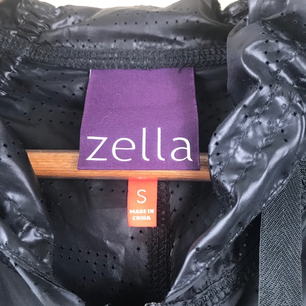 Zella Laser Cut Lightweight Full Zip Jacket Black Size Small - Image 6